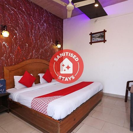 Oyo 75956 Hotel Grand Rourkela Exteriör bild