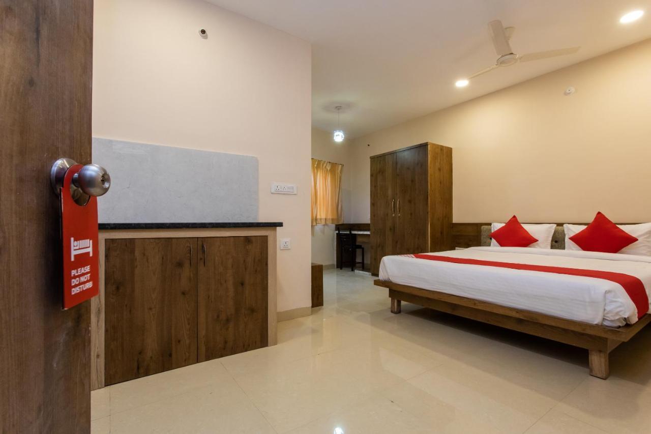 Oyo 75956 Hotel Grand Rourkela Exteriör bild